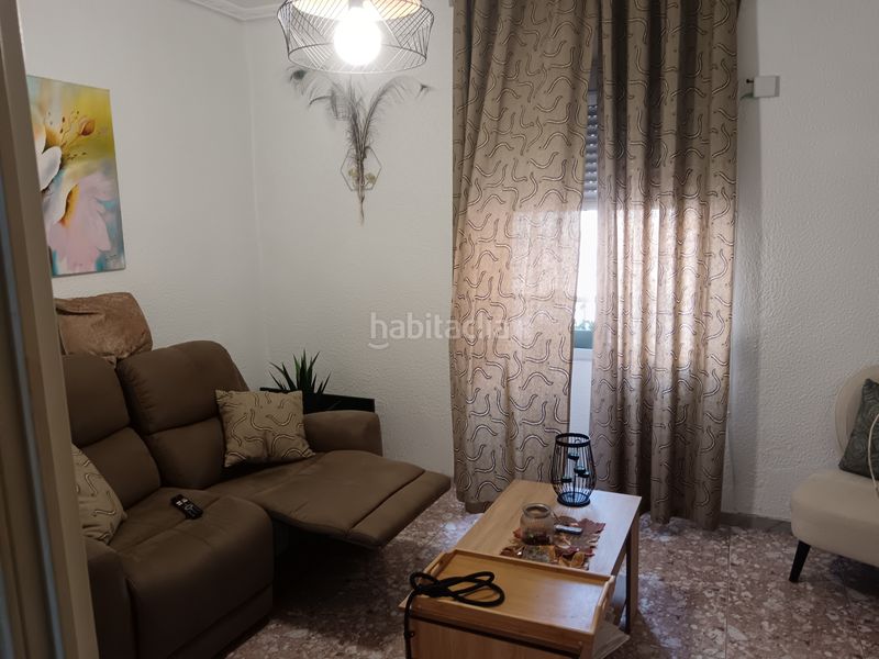 Foto b10fb0d5-79c3-4911-9977-dbaa8741ad29. Pis amb xemeneia calefacció a Llombai Burriana