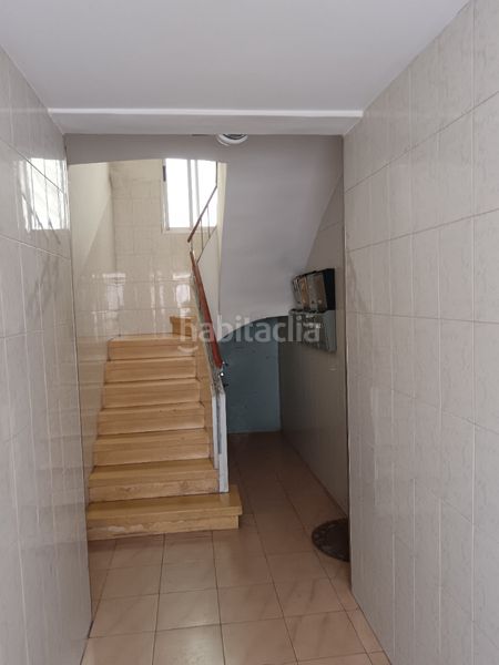 Foto c23b9946-5cc9-4dc1-ab4f-48e589b9633a. Pis amb xemeneia calefacció a Llombai Burriana