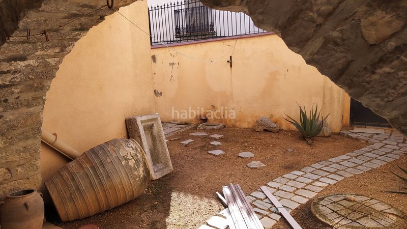 Foto 0d5ee2ea-a9a2-4ce4-92f6-2988fdbafbf5. Casa adossada amb xemeneia calefacció a Salzadella (la)