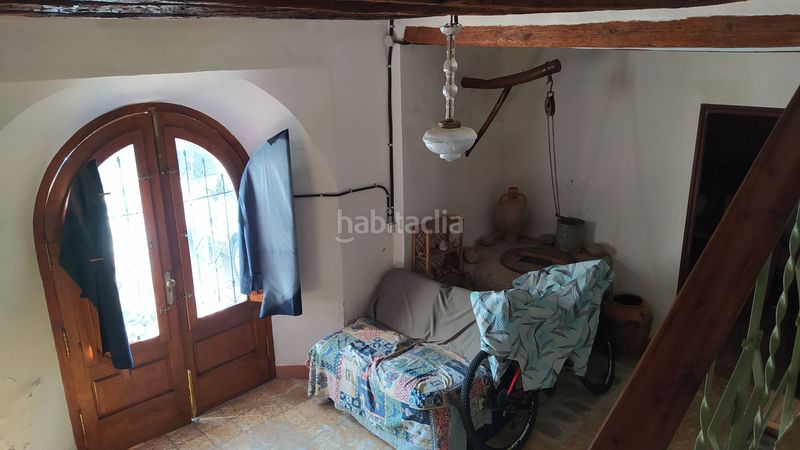 Foto aecff6ef-5f45-425e-aef5-52c6dd5116aa. Casa adossada amb xemeneia calefacció a Salzadella (la)
