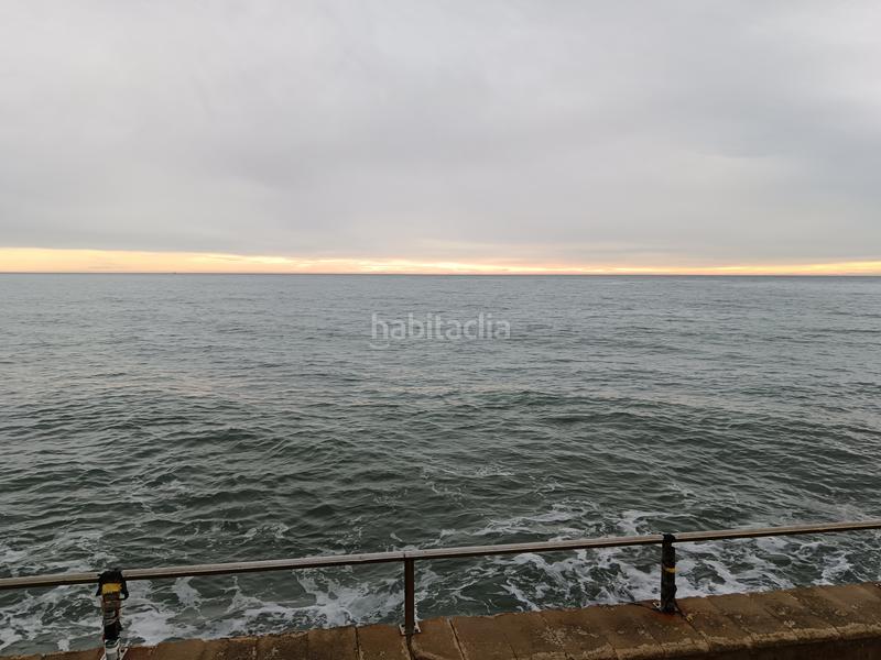 Foto b5a994a4-b88f-4aed-9662-a3069f062929. Terreny residencial a Playa Burriana