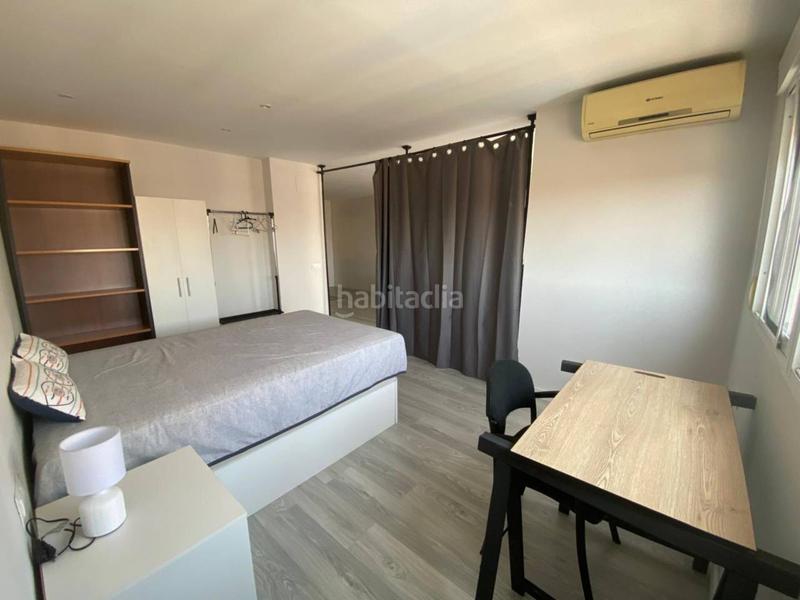 Foto 145327ea-5cb0-460f-a001-10a3ae192335. Alquiler piso en alquiler vivienda para todo el año en Almería