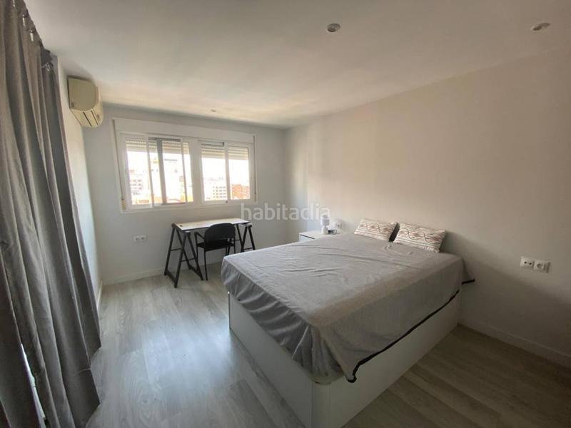 Foto 7ca82204-f290-4c8c-bfd4-dadbe6f48cad. Alquiler piso en alquiler vivienda para todo el año en Almería