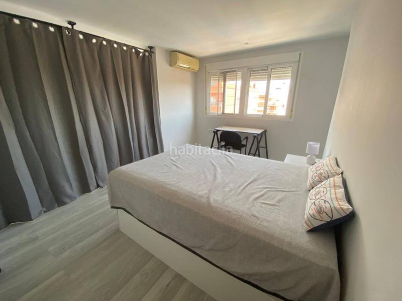 Foto 8a233305-73d9-48a8-9734-54e3215d65aa. Alquiler piso en alquiler vivienda para todo el año en Almería