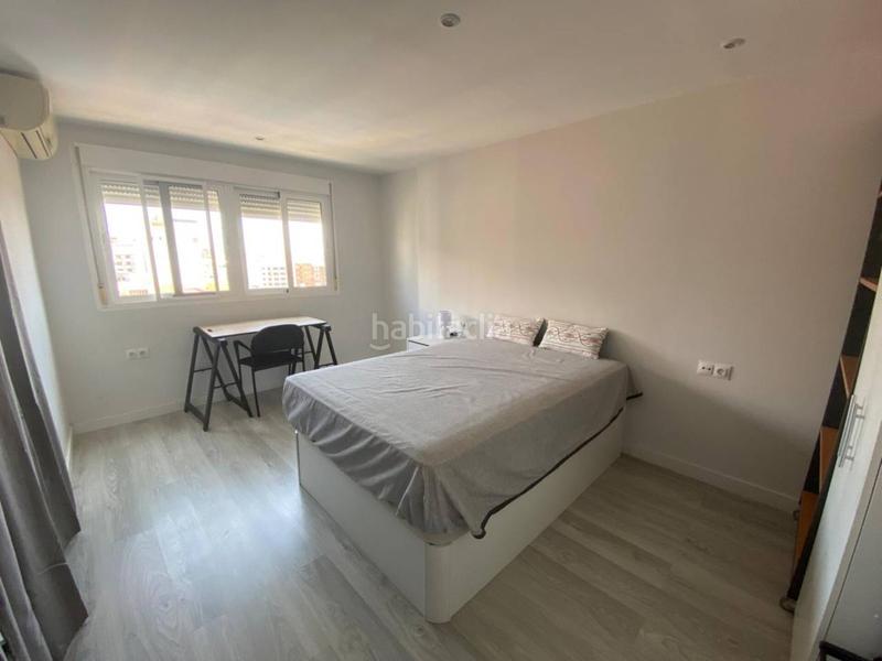 Foto ac2ba19e-f401-45da-899e-51e172bb957e. Alquiler piso en alquiler vivienda para todo el año en Almería