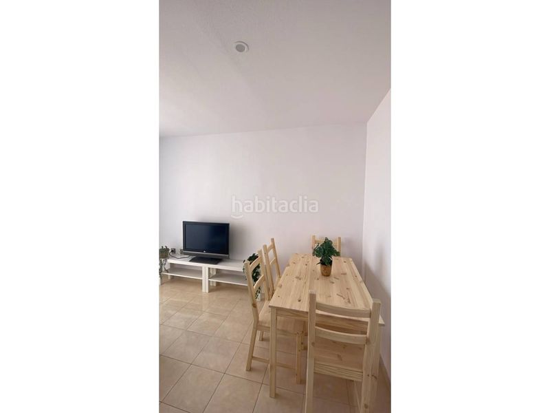 Foto 61840d61-66f6-44e1-ba5a-0359df0dcb22. Estudi a La Envía Vícar