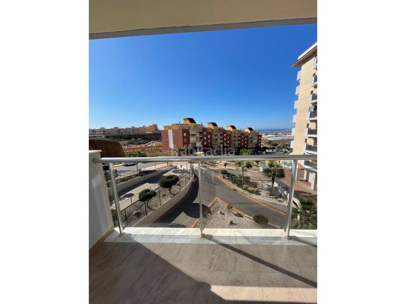 Foto 67d16802-9060-44ef-926a-ebd29d2c2e80. Pis amb aparcament piscina a Aguadulce Norte Roquetas de Mar