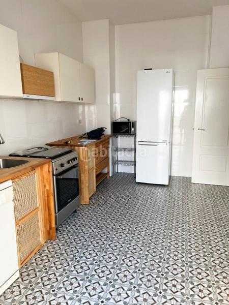 Foto 70572e2d-9ccc-448e-8b0a-3fcdc3eea571. Alquiler casa sánchez pijuán - nervión en La Buhaira Sevilla