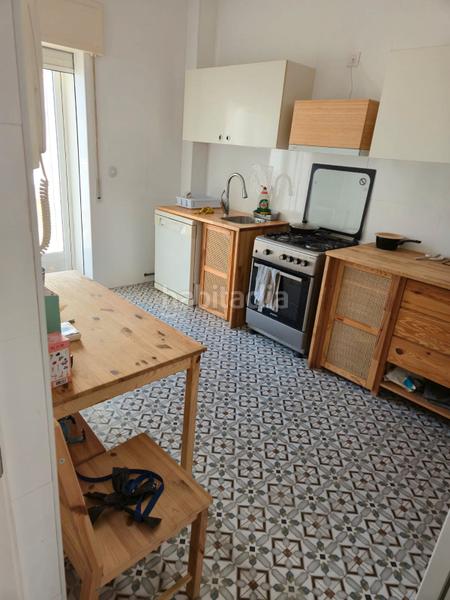 Foto 29bd286e-09dd-4582-bb8b-ada05e5424cf. Location attique dans calle marqués del nervión 29 dans Sevilla