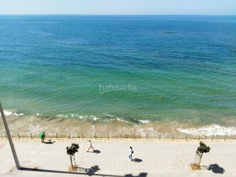 Foto 4e594d8d-ee02-4923-9667-6916fac63b29. Lloguer pis a avenida amílcar barca 9 a Asdrúbal - Bahía Blanca Cádiz