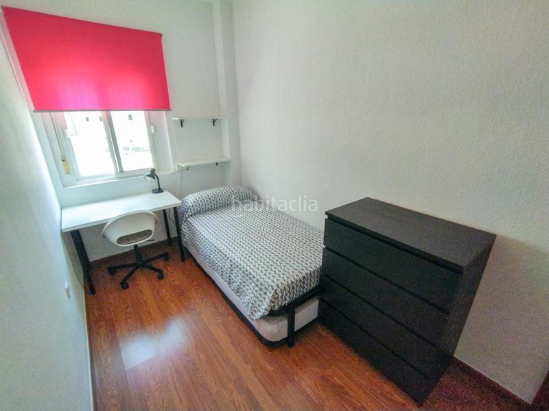 Foto 60fe5169-673c-4920-802b-8e2693c09cb3. Location appartement dans avenida amílcar barca 17d dans Cádiz