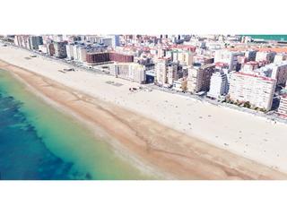 Location Appartement à Avenida cayetano del toro 21. Playa victoria, avenida, ingeniero la cierva