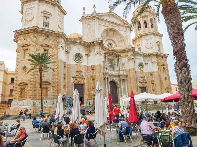 Foto 59916efc-10a2-49a1-b328-5781c1248737. Alquiler dúplex en calle pelota 8 pópulo - catedral en Cádiz
