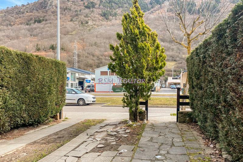 Foto 4a8b5362-4593-43e1-8f6b-c25a9525fcf1. Casa in carretera de frança 49a in Vielha Vielha e Mijaran