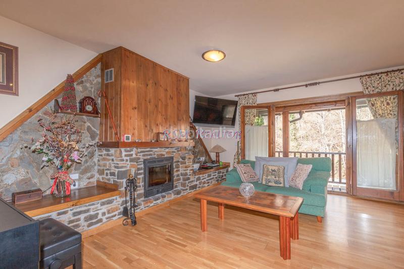 Foto e57484ec-3c89-4ca8-9b22-ba4b97175704. Casa in carretera de frança 49a in Vielha Vielha e Mijaran