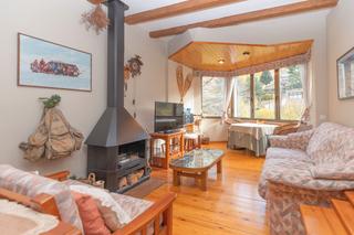 Apartamento  Calle placita beret 18. Apto. en el centro de baqueira con plaza de garaje