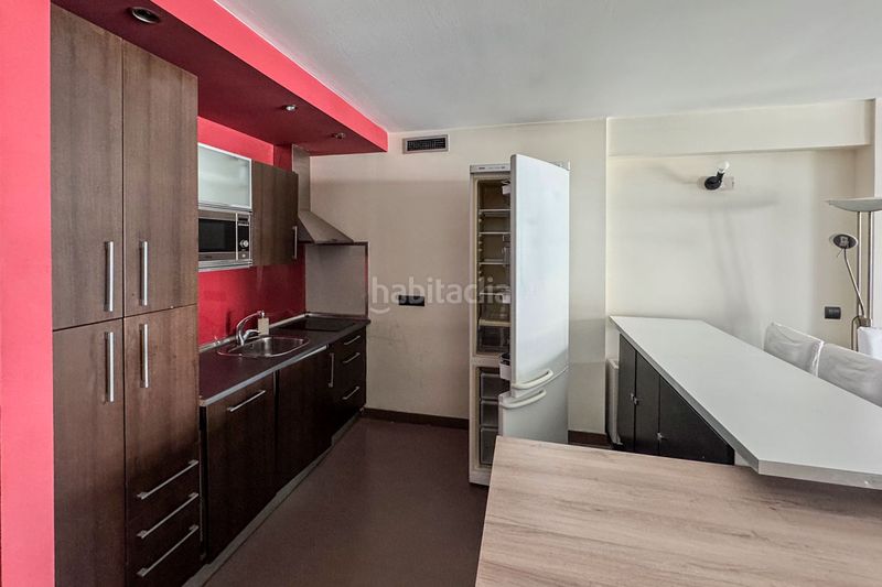 Foto ef596a96-b714-4523-be6e-72d20add7dc0. Loft a calle de cronos 24 a Simancas Madrid