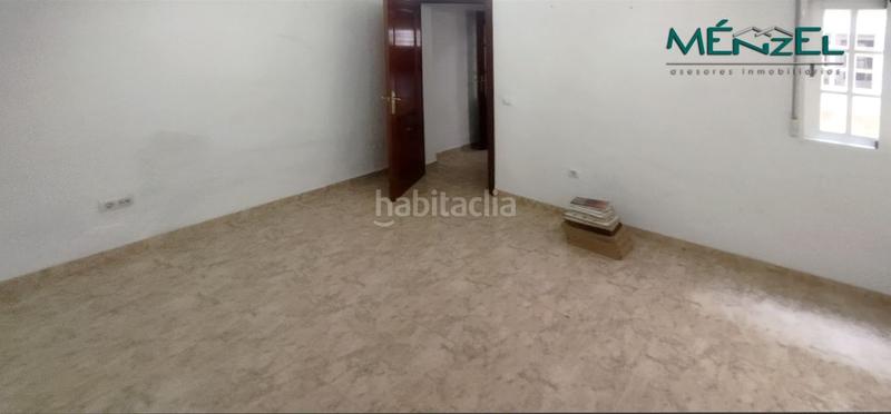Foto b7522ba7-3121-4fef-8e26-f5e67c0d934a. Piso en Algaba (La)