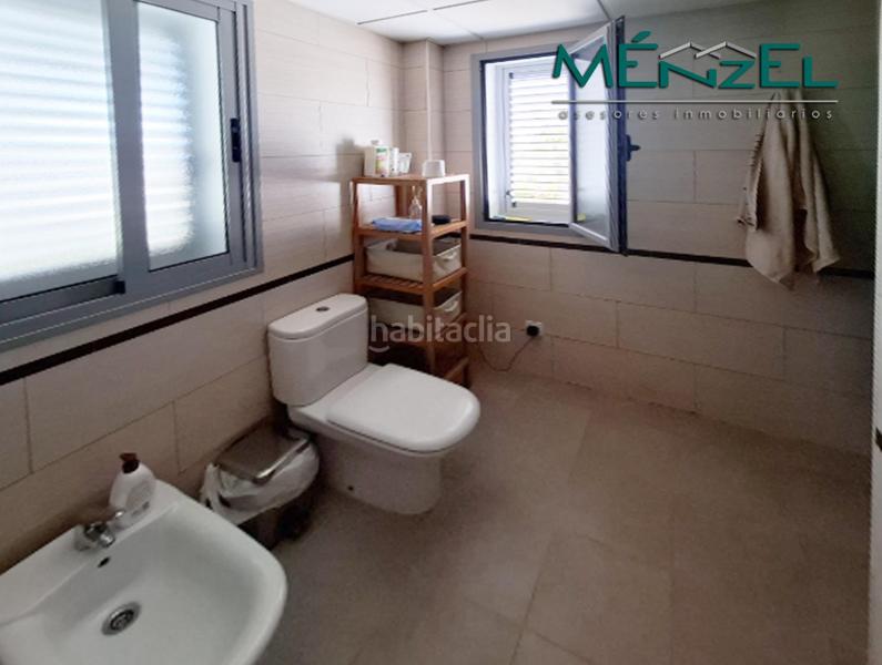 Foto b4837874-64dd-4c93-93d7-635b4deb5b58. Chalet en Espartinas pueblo Espartinas