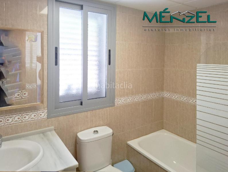 Foto ba5b56bd-8486-41c1-94f6-6c8350234a3c. Chalet en Espartinas pueblo Espartinas