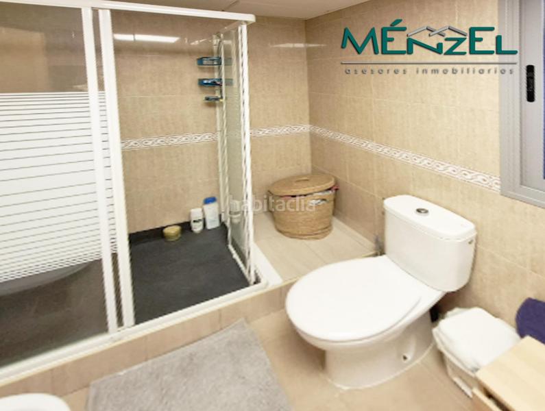 Foto 289d62a9-30bc-4d6c-8933-a9ac2f3bd6a1. Chalet with heating parking pool in Espartinas pueblo Espartinas