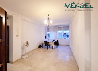 Appartement  Calle virgen de la cinta. Excepcional vivienda en pleno corazón del barrio de los remedios