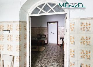 Casa  Andalucia. Casa seorial en pleno centro histrico y comercial  avenida and