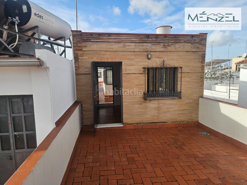 Foto d002eaca-4d02-48b3-ba32-ec5b796ccd80. Casa a Coria del Río