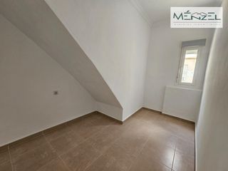 Flat  Calle cervantes. Piso en venta en coria del río  oportunidad única por 130,000