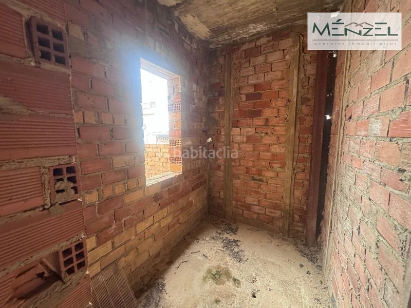 Foto 10e5d933-d009-400f-b0cb-f927dab8328f. Edifici a Pilas