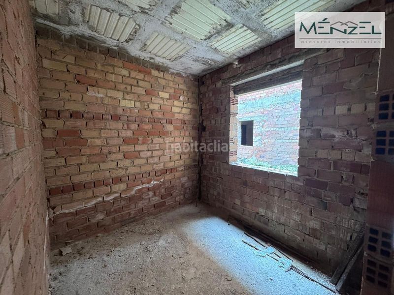 Foto bb6b71e4-60a6-4566-835e-9b324e12746e. Edifici a Pilas