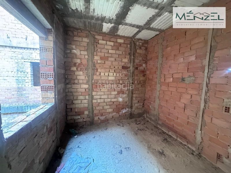 Foto f60dc2e5-31e5-4460-a5f2-6e78a32eb02b. Edifici a Pilas