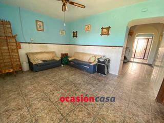 Maison à Fuente Obejuna. Casa con cochera y tejado nuevo en fuente obejuna
