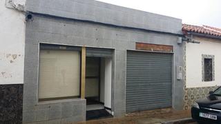 Casa a Peñarroya - Pueblonuevo. Casa, cochera y local a la venta