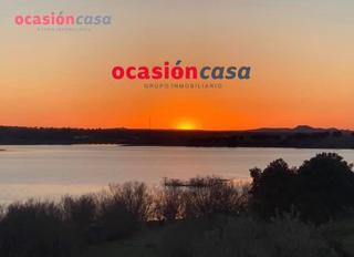 Terreny residencial a Peñarroya - Pueblonuevo. Chalet con nave, olivos y piscina con increibles vistas