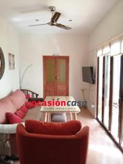 Maison à Peñarroya - Pueblonuevo. Casa de dos plantas a la venta en el centro