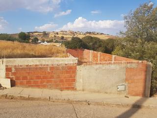 Terreny residencial a Peñarroya - Pueblonuevo. Solar de 227 m2 en peñarroya