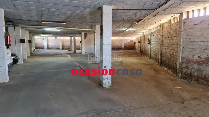Foto d0a493bb-f693-4941-93b8-aeb4015a615b. Aparcament cotxe a Peñarroya - Pueblonuevo