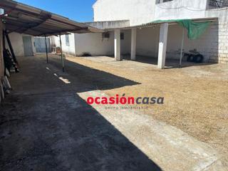 Terreny residencial a Peñarroya - Pueblonuevo. Amplio solar con casa a la venta