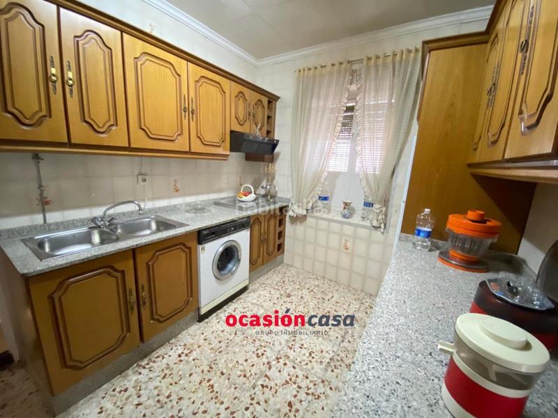Foto fd43b529-bc79-453a-bbae-139f2768508e. Casa  y piso con cochera en Belmez