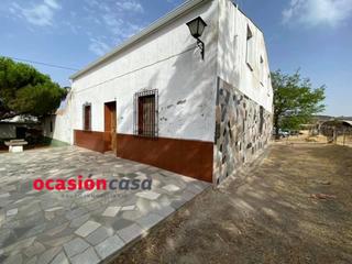Terreny residencial a Peñarroya - Pueblonuevo. Parcela con gran vivienda a la venta