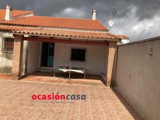 Maison à Fuente Obejuna. Casa con amplio patio y tejado nuevo