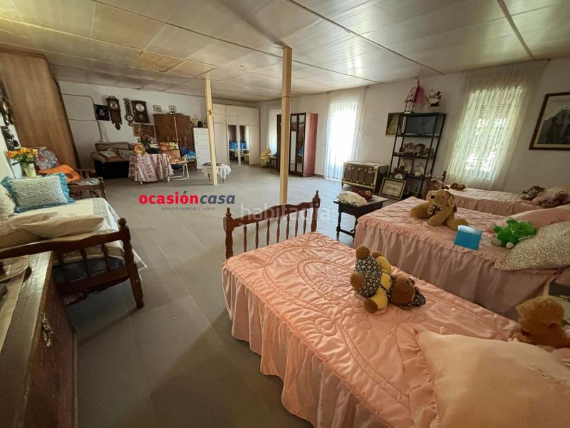 Foto d48739d7-6597-4b6b-ace5-c0d92ebb1a9c. Casa amb aparcament a Peñarroya - Pueblonuevo