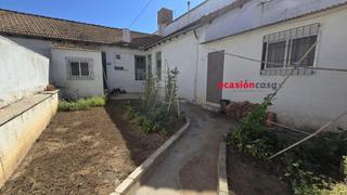Casa a Peñarroya - Pueblonuevo. Casa con cochera para reformar