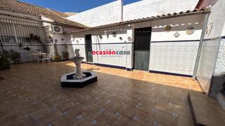 Chalet à Peñarroya - Pueblonuevo. Casa tipo chalet a la venta
