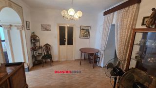 Casa a Peñarroya - Pueblonuevo. Casa con tejado nuevo a la venta
