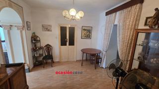 Maison à Peñarroya - Pueblonuevo. Casa con tejado nuevo a la venta