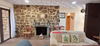 Chalet in Belmez. Chalet con piscina a la venta