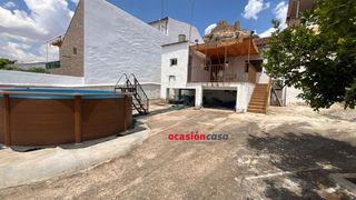 Casa a Belmez. Casa con gran patio a la venta