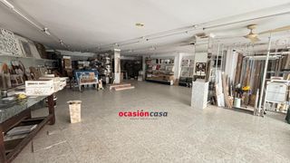 Business premise in Peñarroya - Pueblonuevo. Local comercial en pleno centro de pueblonuevo
